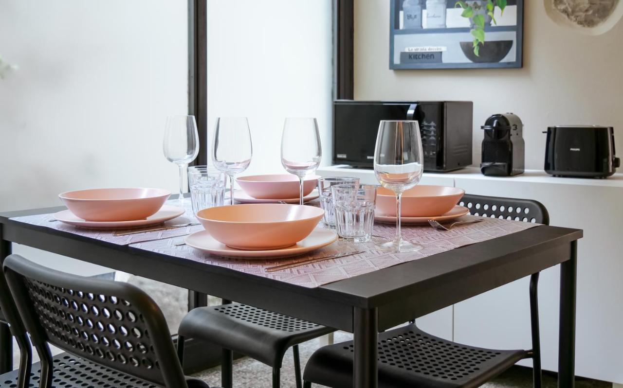 Casa Del Pittore - Elegante Appartamento Del 1200 - Centro Storico קומו מראה חיצוני תמונה