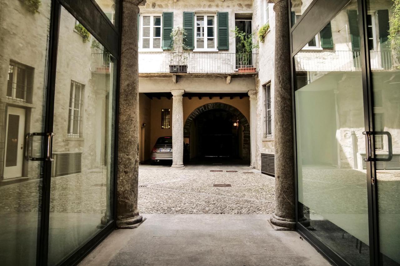Casa Del Pittore - Elegante Appartamento Del 1200 - Centro Storico קומו מראה חיצוני תמונה